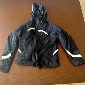 Women’s Columbia black snow jacket in size MEDIUM.